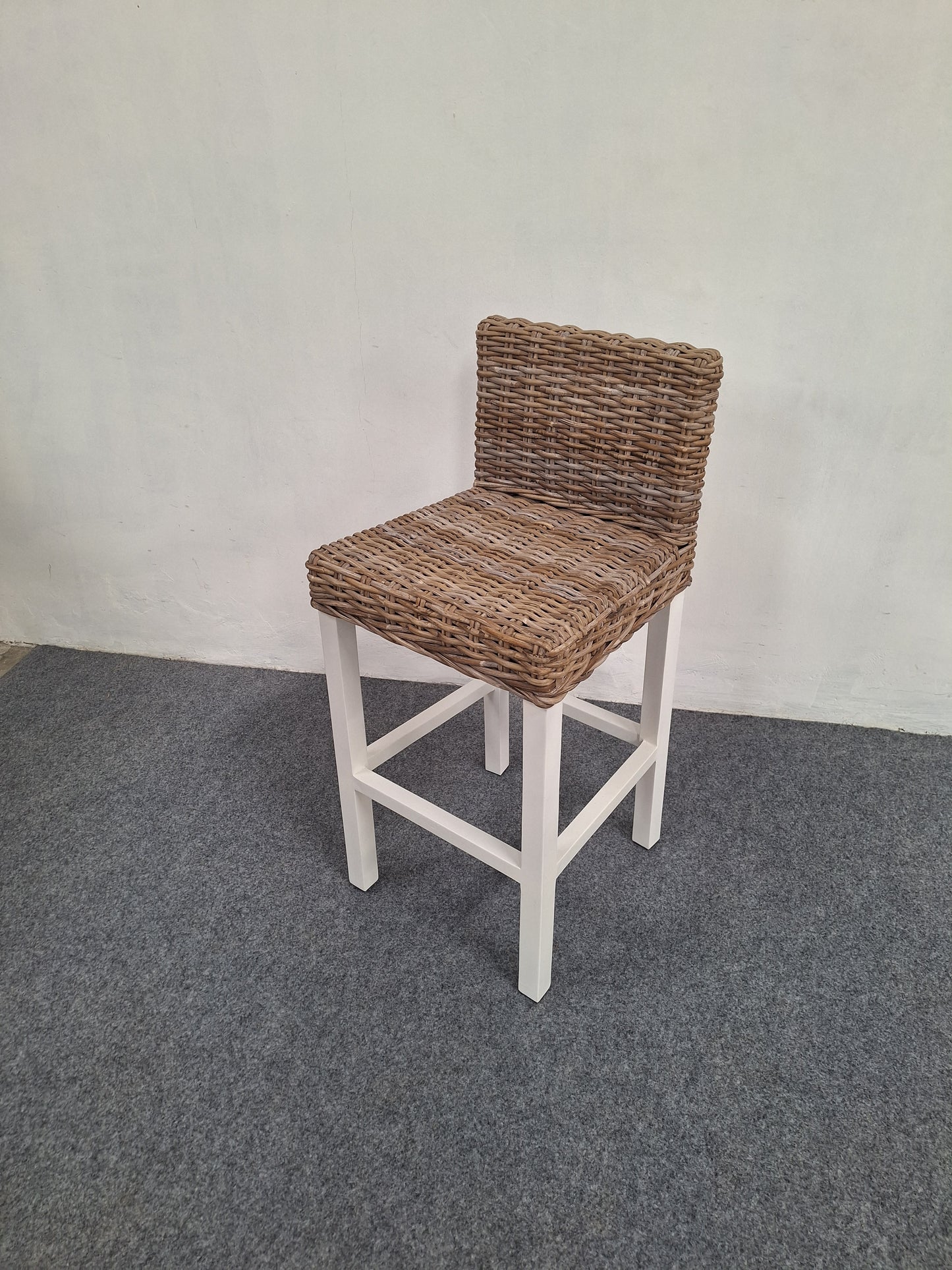 PATHERA BAR  CHAIR