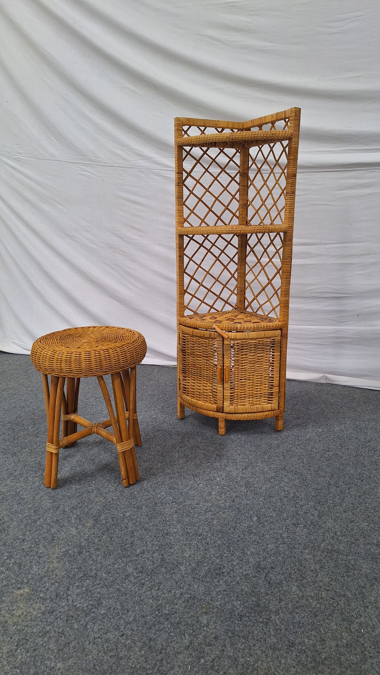 VIVAS CORNER CABINET 3 TIER AND VIVAS STOOL COMBO