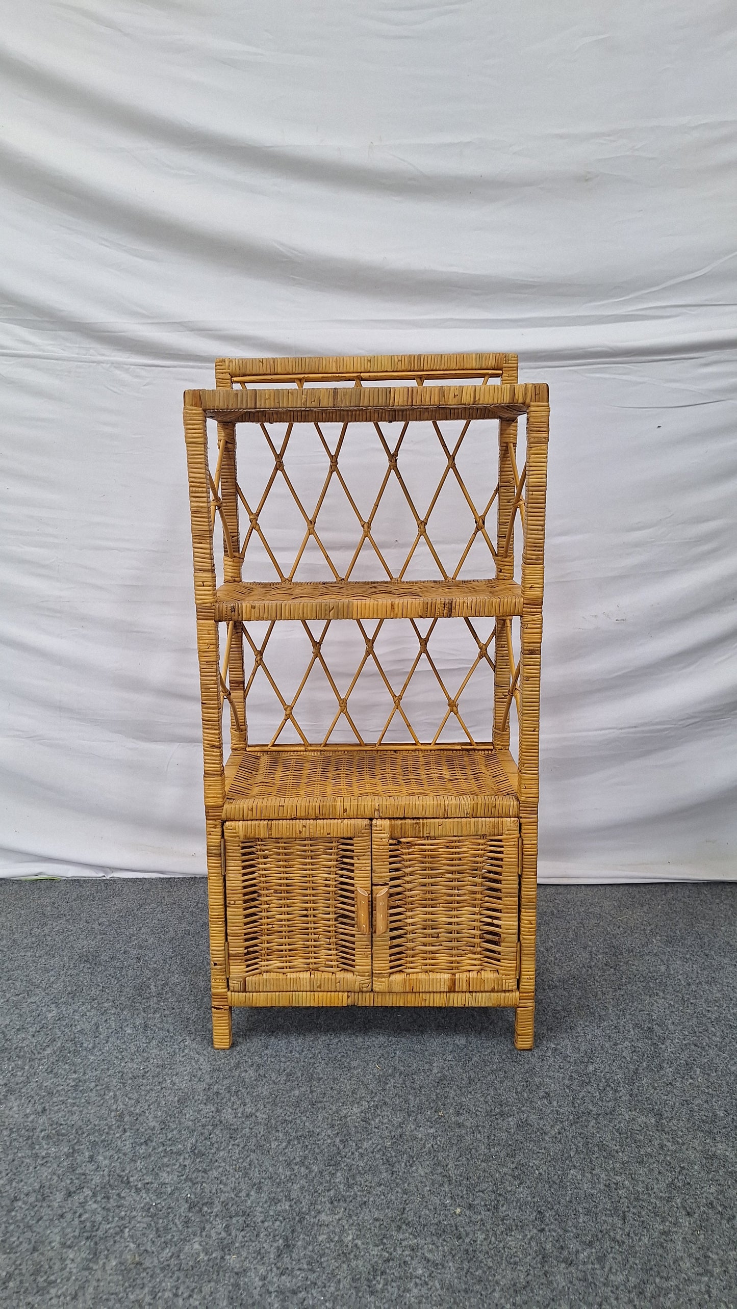 LOUIS CABINET 3 TIER - M