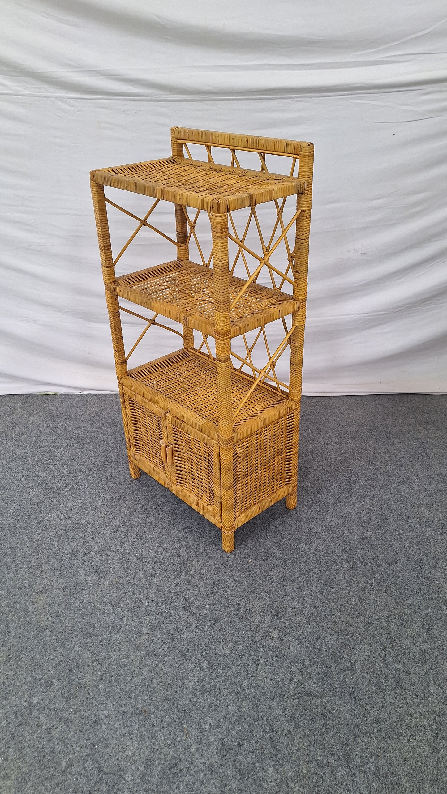 LOUIS CABINET 3 TIER - M