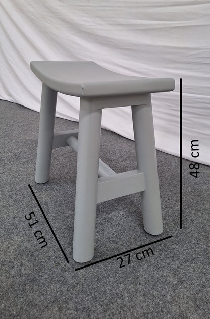 BARIRE STOOL   W : 50 D : 25 H : 47 CM			 MANGO WOOD