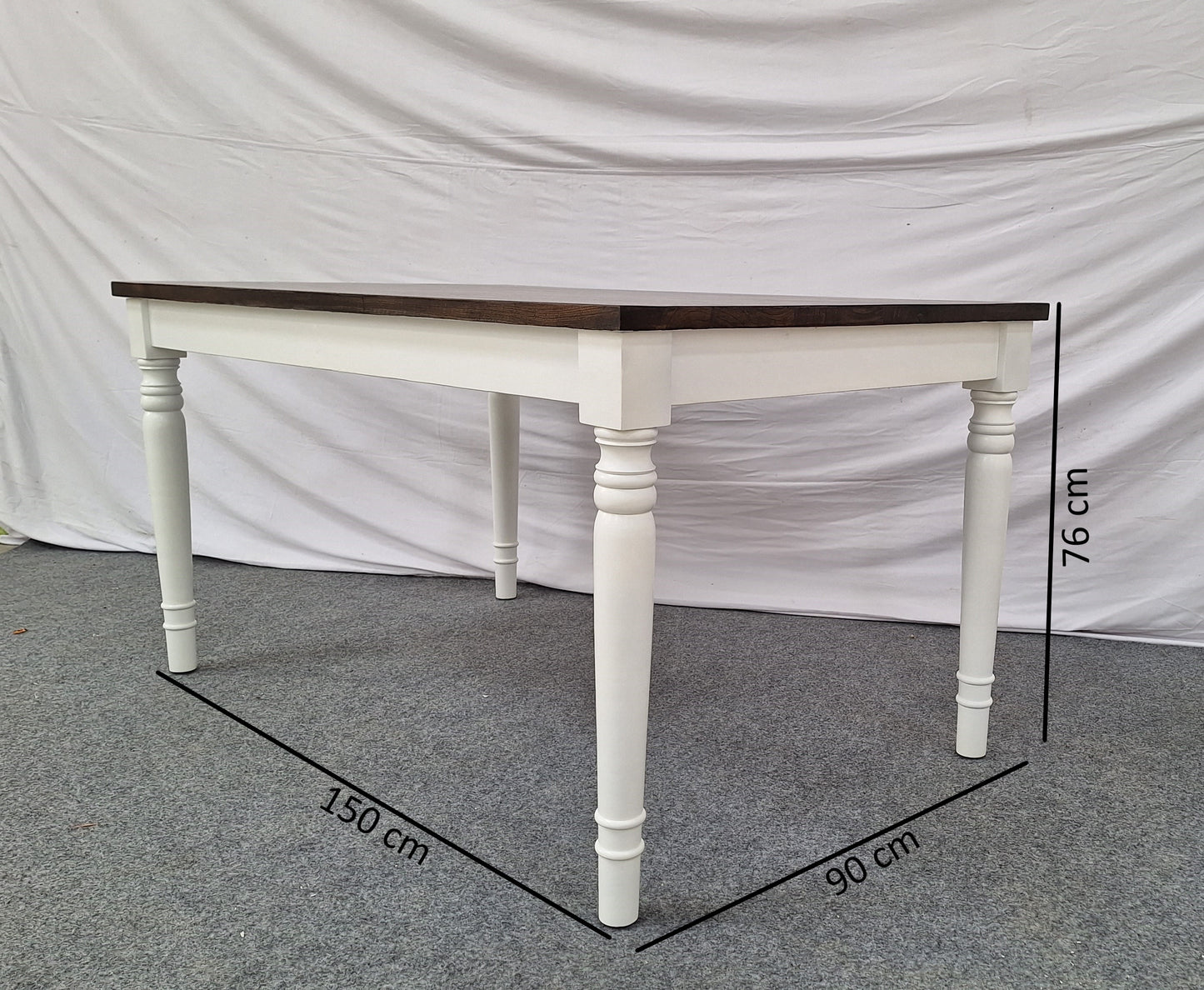 OPURA TABLE - M